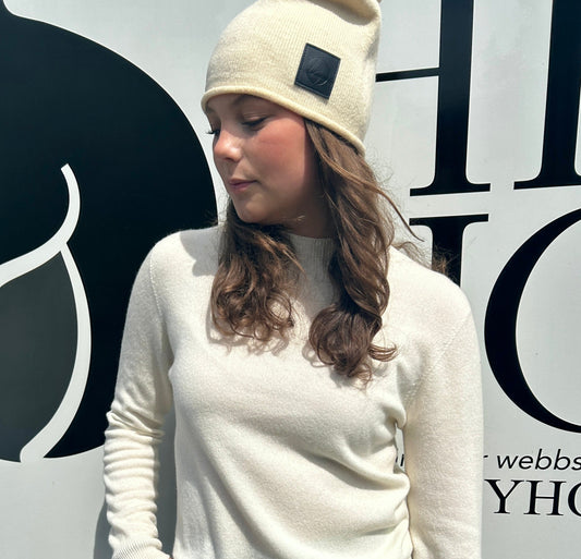 Knitted Cashmere/ wool blend sweater