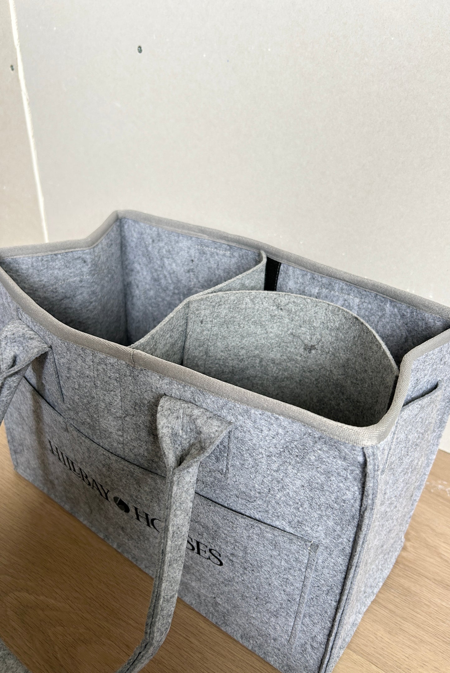 Grey grooming bag