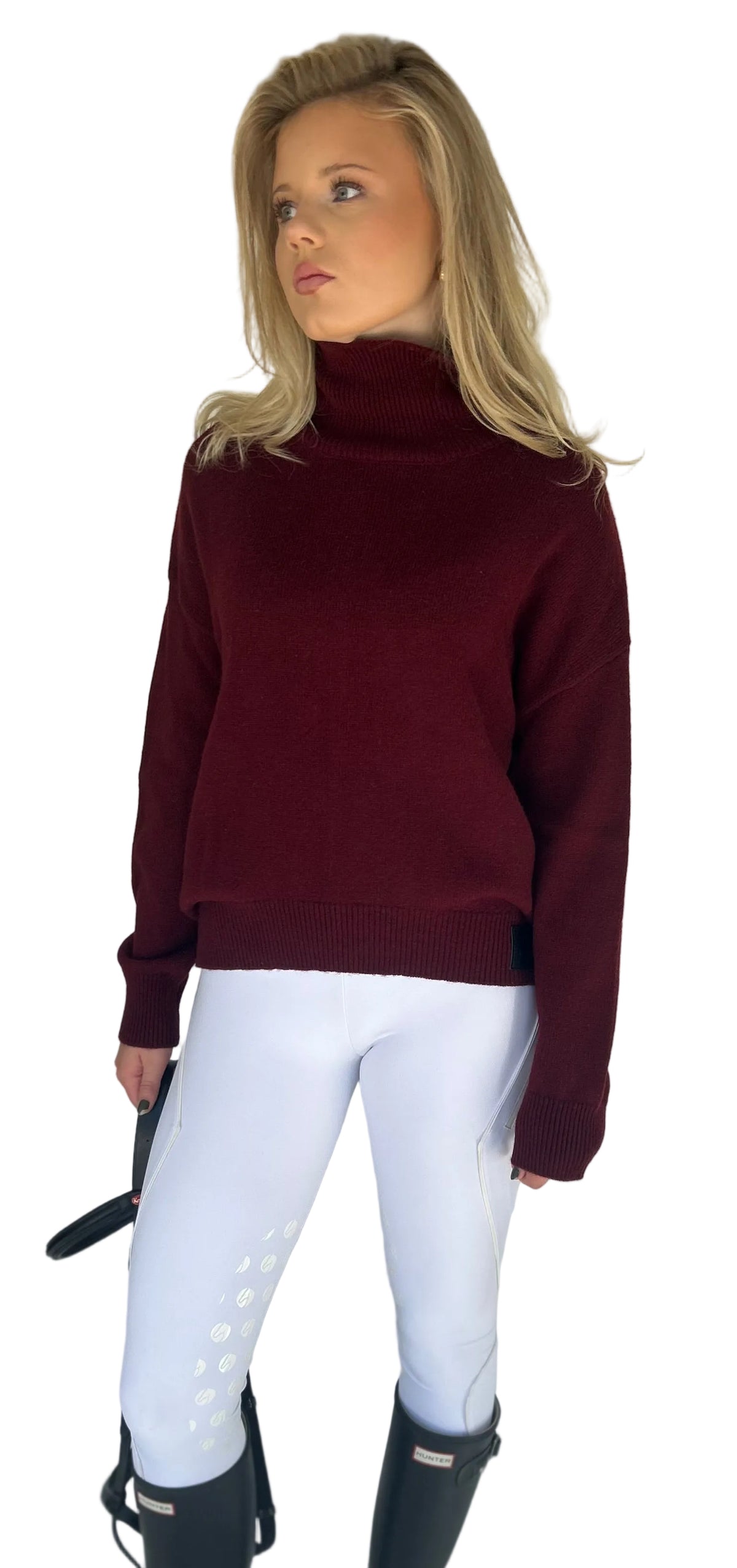 Knitted 100% wool stable-sweater